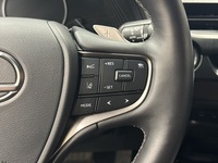 Lexus UX vaihtoauto