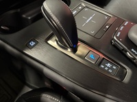 Lexus UX vaihtoauto