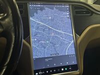 Tesla Model X vaihtoauto