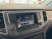 Volkswagen Golf Sportsvan vaihtoauto