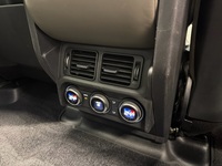 Land Rover Defender vaihtoauto