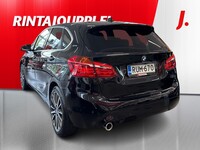 BMW 225 vaihtoauto