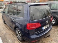 Volkswagen Touran vaihtoauto