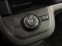 Opel Vivaro vaihtoauto