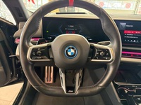 BMW i5 M60 vaihtoauto