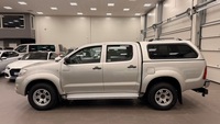 Toyota Hilux vaihtoauto
