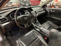 Honda Accord vaihtoauto