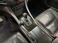 Honda Accord vaihtoauto