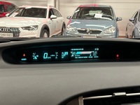 Toyota Prius Plug-in vaihtoauto