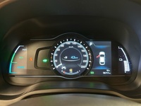 Hyundai IONIQ hybrid vaihtoauto