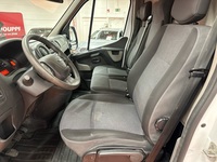 Nissan NV400 vaihtoauto