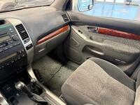 Toyota Land Cruiser vaihtoauto