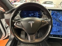 Tesla Model S vaihtoauto