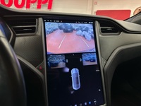 Tesla Model S vaihtoauto
