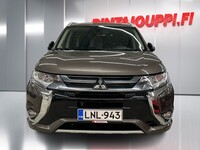 Mitsubishi Outlander PHEV vaihtoauto