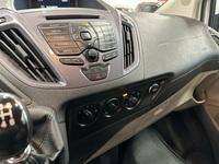 Ford Tourneo Custom vaihtoauto