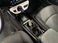 Toyota Prius Plug-in vaihtoauto