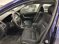 Honda Accord vaihtoauto