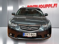 Honda Accord vaihtoauto