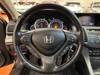 Honda Accord vaihtoauto