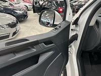 Volkswagen Caravelle vaihtoauto