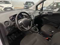 Ford Transit Courier vaihtoauto