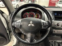 Mitsubishi L200 vaihtoauto