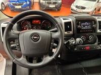 Opel Movano vaihtoauto