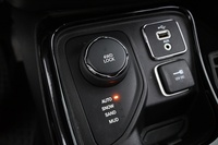 Jeep Compass vaihtoauto