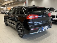 Kia Niro plug-in vaihtoauto