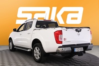Nissan Navara vaihtoauto