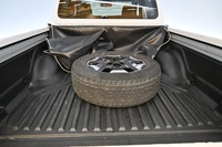 Nissan Navara vaihtoauto