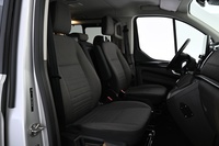 Ford Tourneo Custom vaihtoauto
