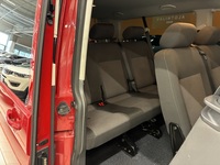 Volkswagen Caravelle vaihtoauto