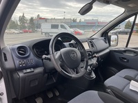 Opel Vivaro vaihtoauto