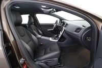 Volvo V60 Cross Country vaihtoauto