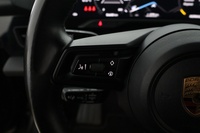 Porsche Taycan vaihtoauto