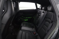 Porsche Taycan vaihtoauto