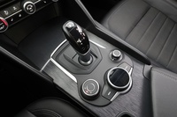 Alfa Romeo Giulia vaihtoauto