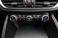 Alfa Romeo Giulia vaihtoauto