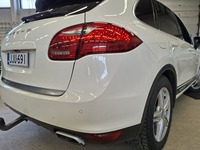 Porsche Cayenne vaihtoauto