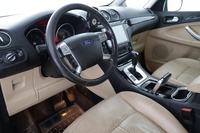 Ford Galaxy vaihtoauto