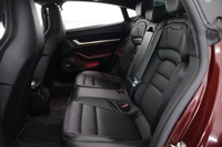 Porsche Taycan vaihtoauto