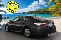 Toyota Camry vaihtoauto