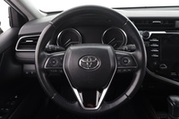 Toyota Camry vaihtoauto