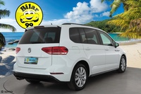 Volkswagen Touran vaihtoauto
