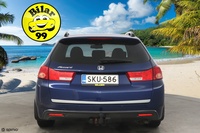 Honda Accord vaihtoauto