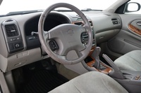 Nissan Maxima vaihtoauto