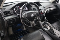 Honda Accord vaihtoauto