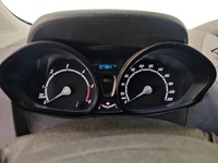 Ford Transit Courier vaihtoauto